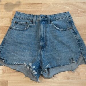Size 0 w25 Abercrombie & Fitch High Rise Mom Curve Love Denim Shorts